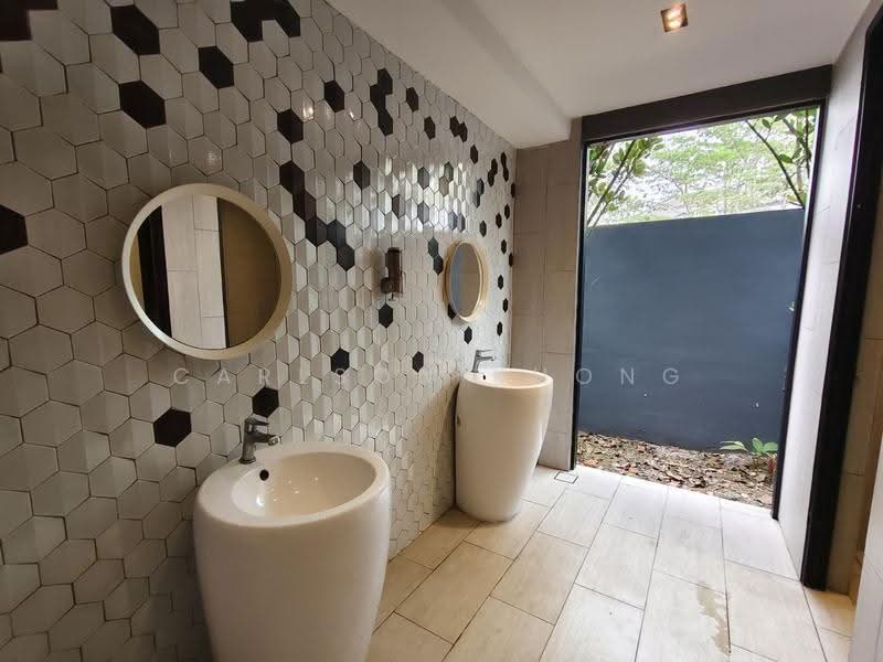 Townhouse for Sale in Kajang (Selangor) - Carlson Khong - Bathroom - PropertyGuru.com.my
