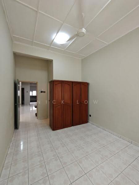 Rumah Teres 1-Tingkat untuk Disewa di Taman Perling (Perling) - Nick Low - Interior - PropertyGuru.com.my
