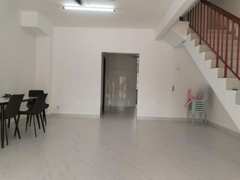 Rumah Teres 2-Tingkat untuk Disewa di Bukit Indah (Iskandar Puteri (Nusajaya)) - Nick Low - Living Room - PropertyGuru.com.my