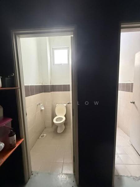 Shop for Rent in Bandar Seri Alam (Masai) - Nick Low - Bathroom - PropertyGuru.com.my