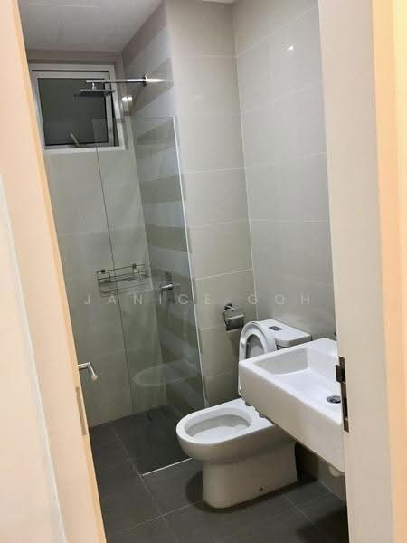 Kediaman Servis untuk Dijual di Southbank Residence - Janice Goh - Bathroom - PropertyGuru.com.my