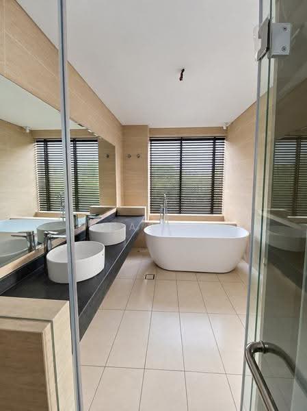 Semi-Detached House for Sale in Elmina (Shah Alam) - Lucas Loh - Bathroom - PropertyGuru.com.my