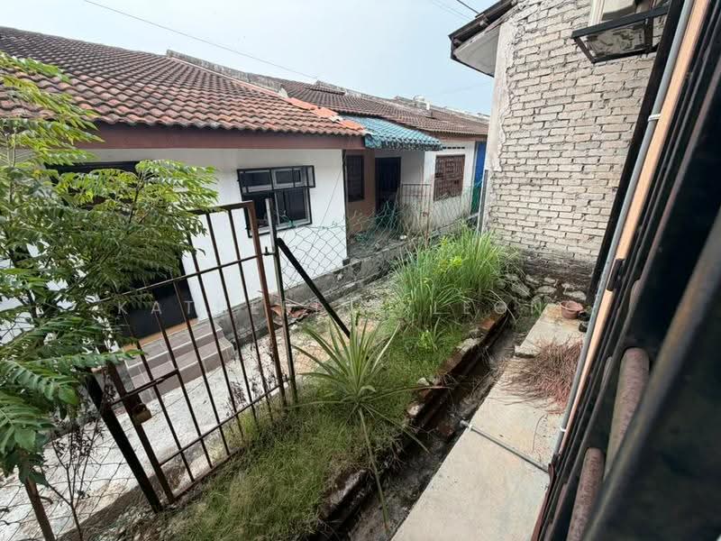 Rumah Teres 1-Tingkat untuk Dijual di Rawang (Selangor) - Katherine Leong - Exterior - PropertyGuru.com.my