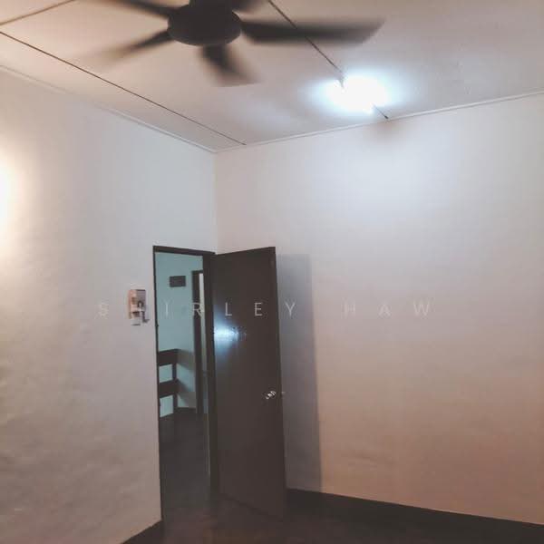 2-storey Terraced House for Rent in Taman Tasek (Johor Bahru) - Shirley Haw - Interior - PropertyGuru.com.my