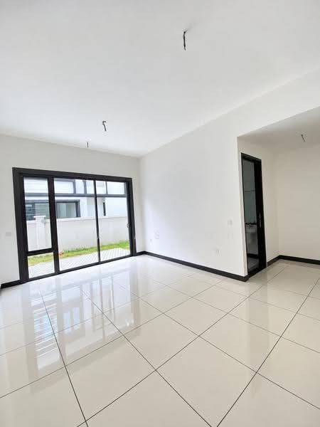 Semi-Detached House for Sale in Elmina (Shah Alam) - Lucas Loh - Living Room - PropertyGuru.com.my