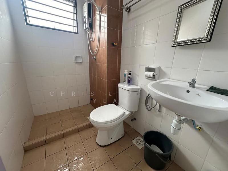 Rumah Teres 2-Tingkat untuk Dijual di Kajang (Selangor) - Chris Lim Pek Yean - Bathroom - PropertyGuru.com.my