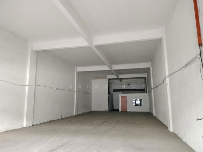 Warehouse for Rent in Kampung Bukit Kemuning (Shah Alam) - Jessica Hoe - PropertyGuru.com.my