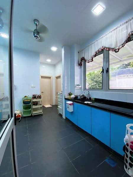 Bungalow House for Sale in Taman Taynton View (Cheras) - Vic Tan - Kitchen - PropertyGuru.com.my