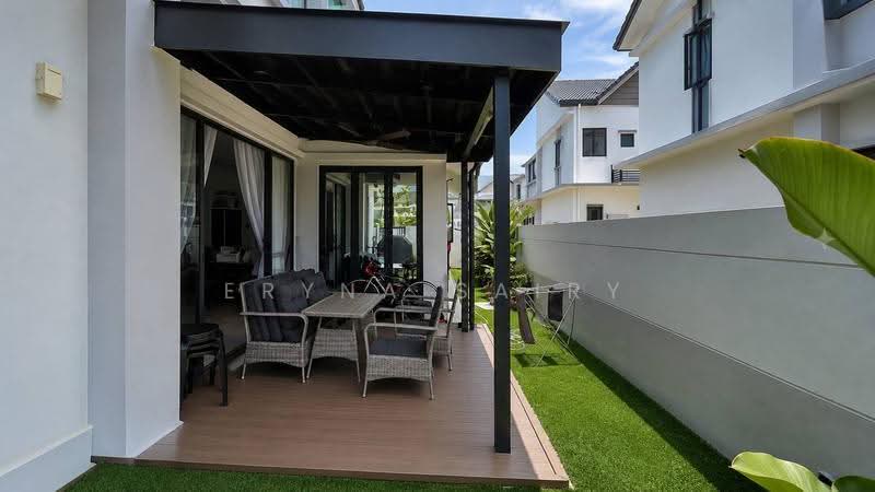 Rumah Berkembar untuk Dijual di Cyber 10 (Cyberjaya) - Eryna Sairy - PropertyGuru.com.my