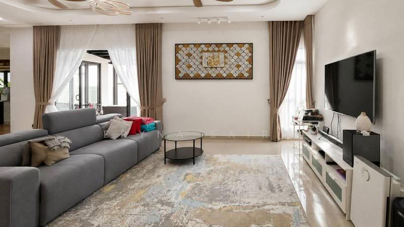 Rumah Berkembar untuk Dijual di Cyber 10 (Cyberjaya) - Eryna Sairy - Living Room - PropertyGuru.com.my