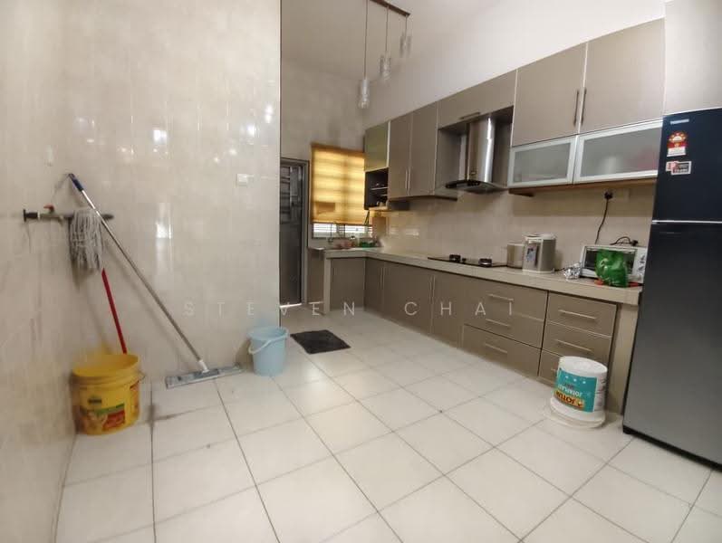 2-storey Terraced House for Rent in Taman Semabok Perdana (Semabok) - Steven Chai - Kitchen - PropertyGuru.com.my