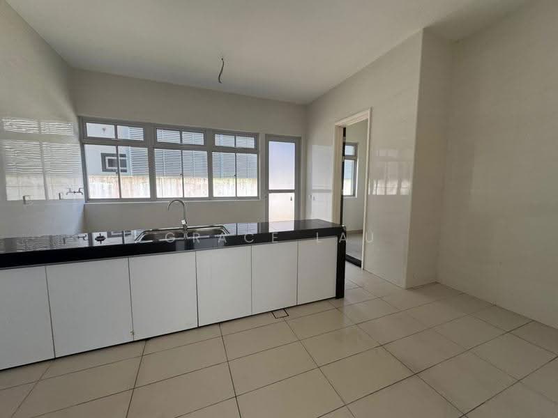 Semi-Detached House for Sale in Taman Ekoflora (Johor Bahru) - Grace Lau - Kitchen - PropertyGuru.com.my