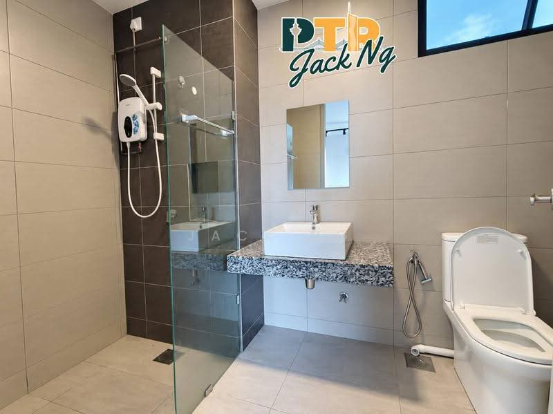 Service Residence for Sale at Luminari - Jack Ng - Bathroom - PropertyGuru.com.my