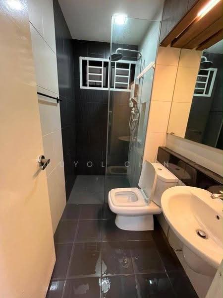 Kediaman Servis untuk Disewa di Sky Peak Residences - Puyol Chin - Bathroom - PropertyGuru.com.my