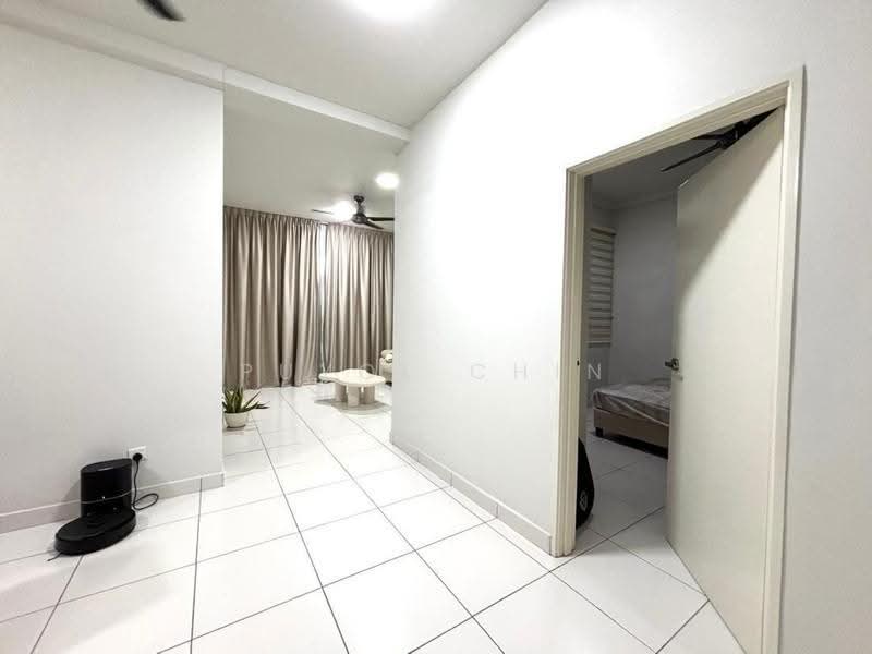 Kediaman Servis untuk Disewa di Sky Peak Residences - Puyol Chin - Living Room - PropertyGuru.com.my