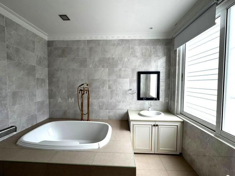 Semi-Detached House for Rent in Cyberjaya (Selangor) - Amie Mansor - Bathroom - PropertyGuru.com.my