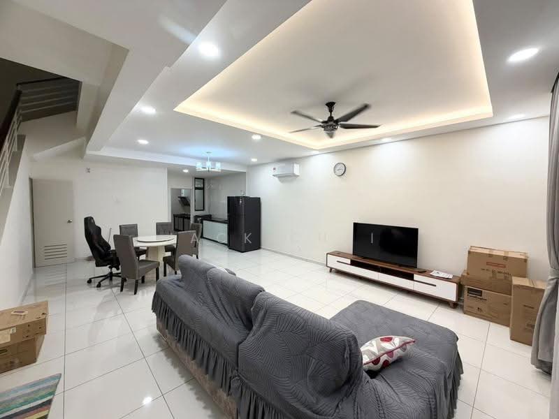 2-storey Terraced House for Rent in Taman Sutera Utama (Skudai) - Jack Chai - Living Room - PropertyGuru.com.my