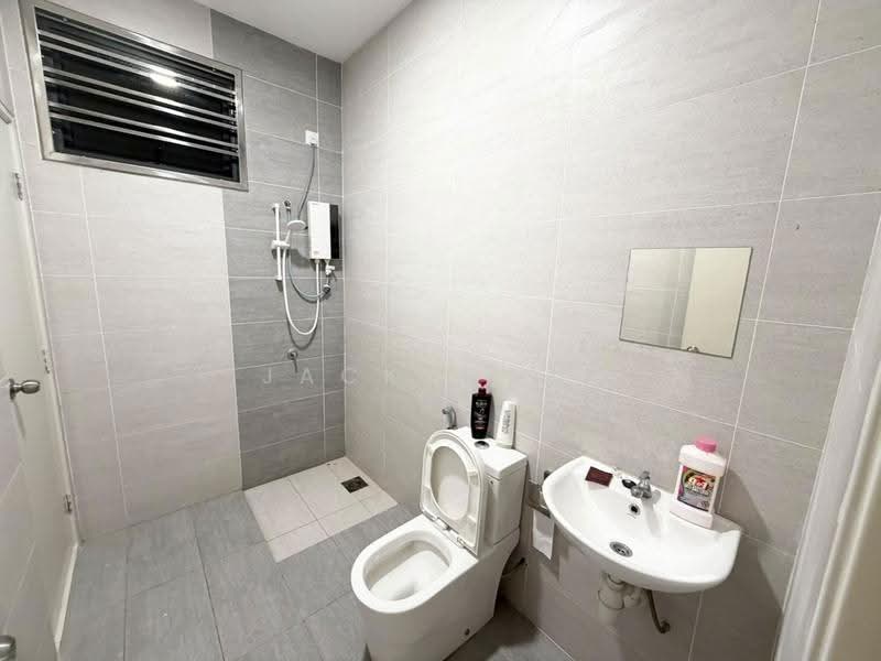 2-storey Terraced House for Rent in Taman Sutera Utama (Skudai) - Jack Chai - Bathroom - PropertyGuru.com.my