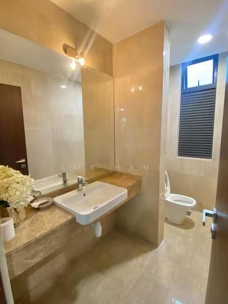 Bungalow House untuk Dijual di Presint 16 (Putrajaya) - AMY HANZ - Bathroom - PropertyGuru.com.my