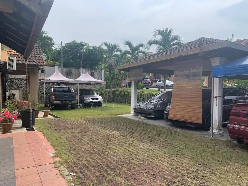 Rumah Teres 2-Tingkat untuk Dijual di Saujana Impian (Kajang) - Fazri Omar - Exterior - PropertyGuru.com.my