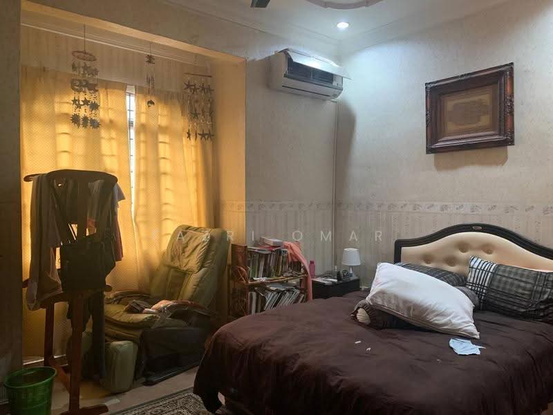 Rumah Teres 2-Tingkat untuk Dijual di Saujana Impian (Kajang) - Fazri Omar - Bedroom - PropertyGuru.com.my