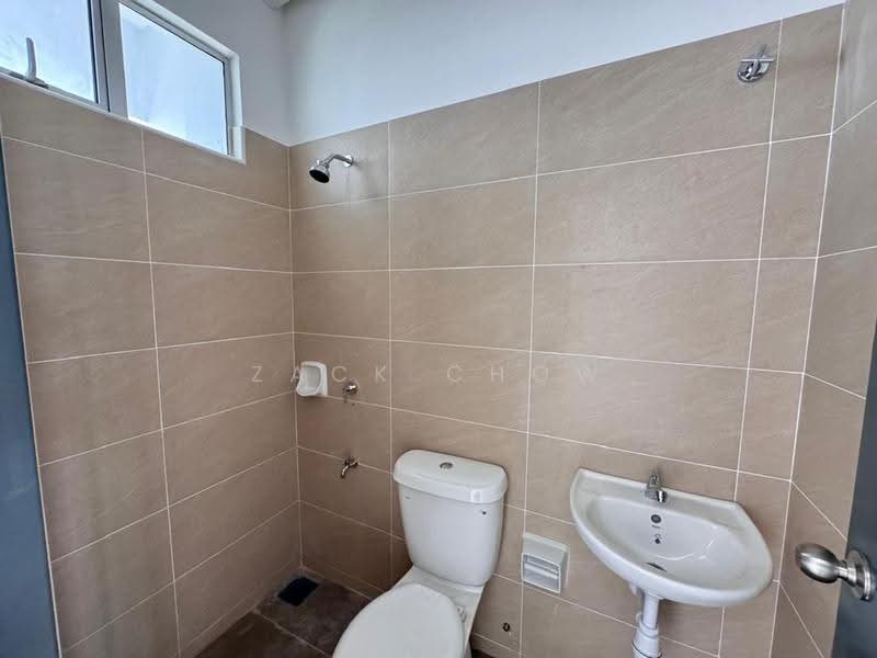 2-storey Terraced House for Sale in Taman Dato Onn (Johor Bahru) - Zack Chow - Bathroom - PropertyGuru.com.my