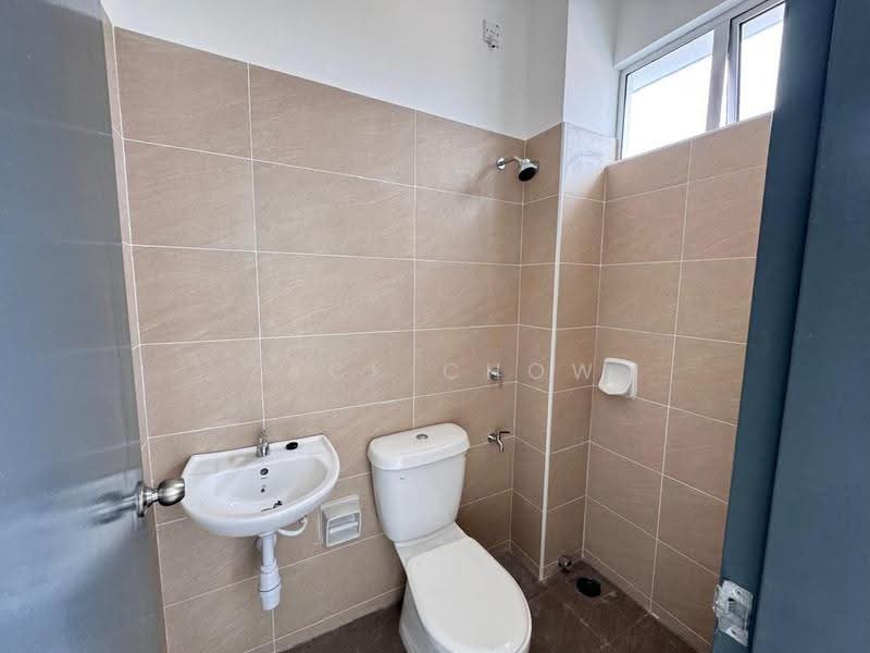 2-storey Terraced House for Sale in Taman Dato Onn (Johor Bahru) - Zack Chow - Bathroom - PropertyGuru.com.my