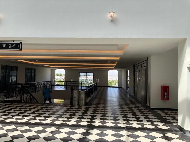 Shop / Office untuk Dijual di Taman Ekoflora (Johor Bahru) - Rueben Lim - Corridor - PropertyGuru.com.my