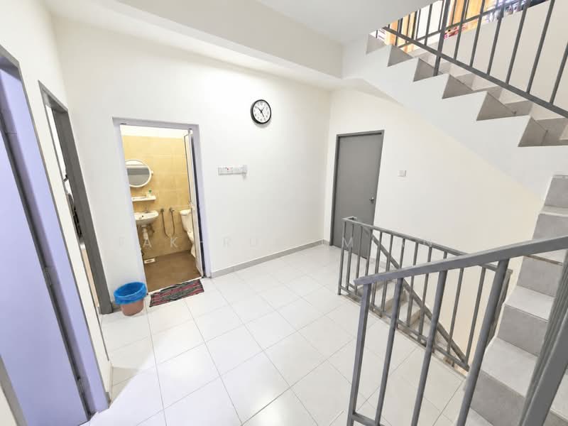 2.5-storey Terraced House for Sale in Skudai (Johor) - Fakhrul Imlan - Bathroom - PropertyGuru.com.my