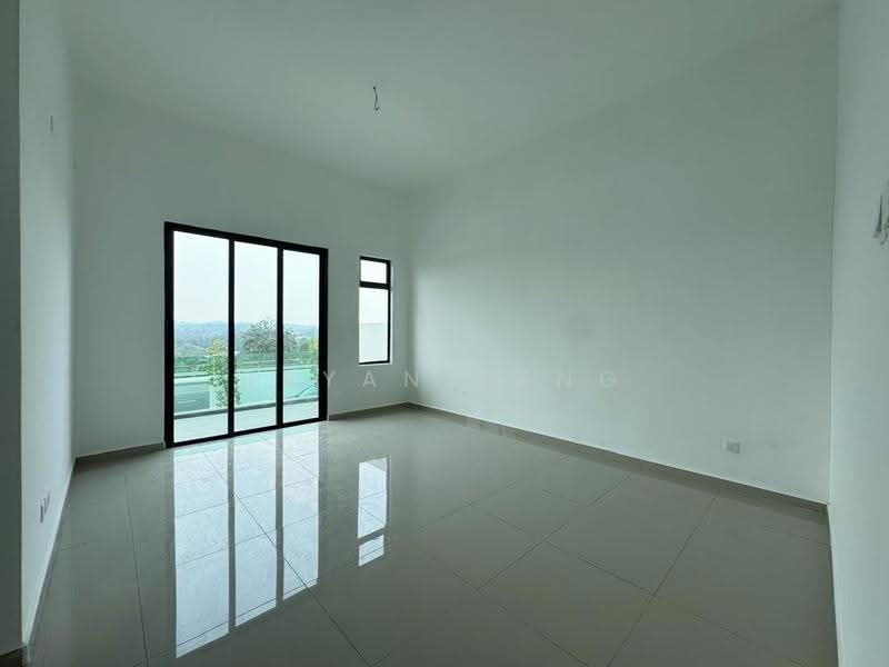 Rumah Teres 1-Tingkat untuk Dijual di Taman Bestari Indah (Ulu Tiram) - Bryan Seng - PropertyGuru.com.my