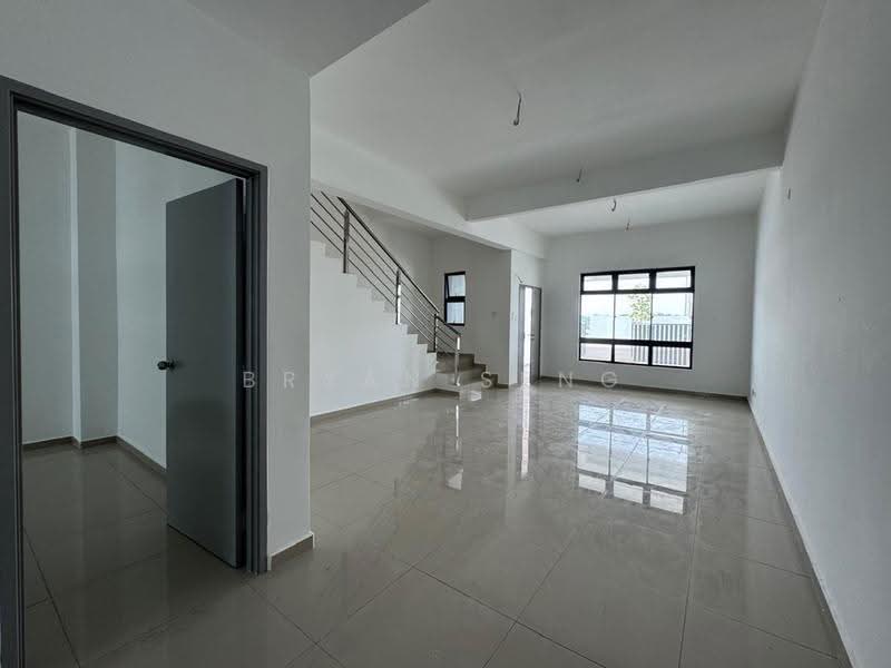 Rumah Teres 1-Tingkat untuk Dijual di Taman Bestari Indah (Ulu Tiram) - Bryan Seng - PropertyGuru.com.my