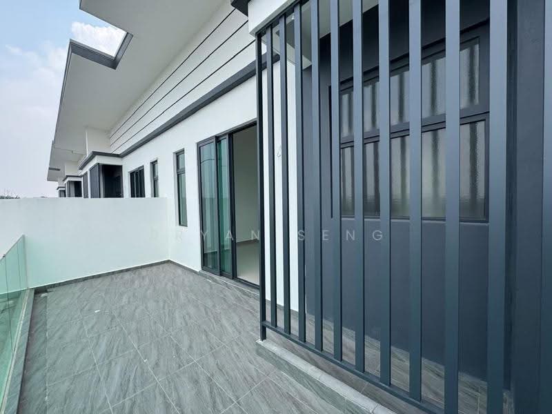 Rumah Teres 1-Tingkat untuk Dijual di Taman Bestari Indah (Ulu Tiram) - Bryan Seng - PropertyGuru.com.my