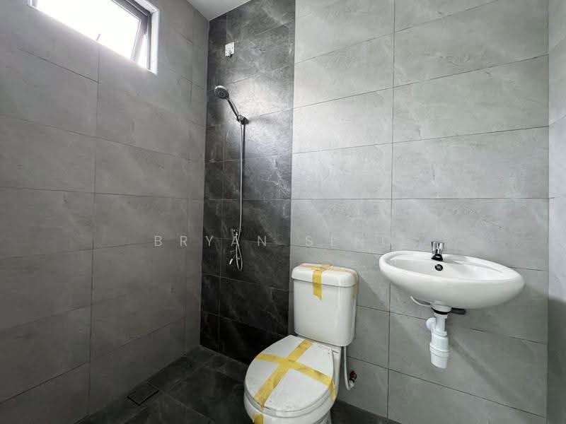 Rumah Teres 1-Tingkat untuk Dijual di Taman Bestari Indah (Ulu Tiram) - Bryan Seng - PropertyGuru.com.my