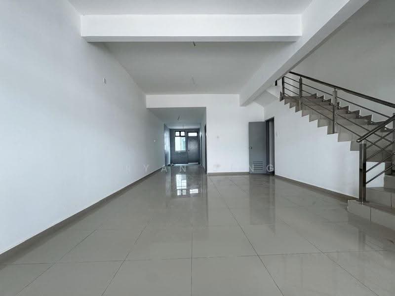 Rumah Teres 1-Tingkat untuk Dijual di Taman Bestari Indah (Ulu Tiram) - Bryan Seng - PropertyGuru.com.my