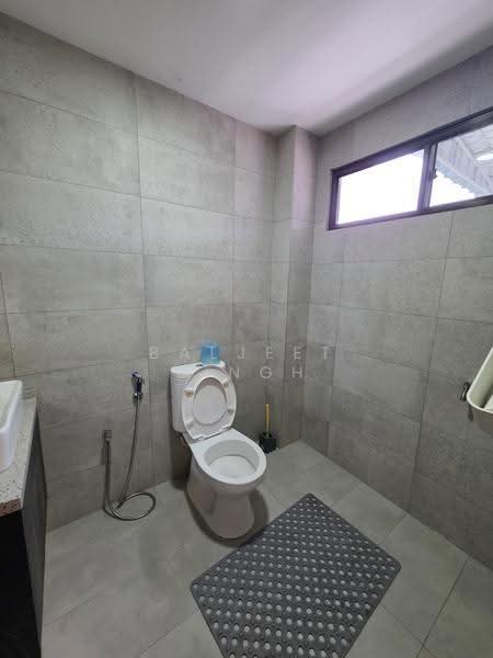 2-storey Terraced House for Sale in Subang Jaya (Selangor) - Baljeet Singh - Bathroom - PropertyGuru.com.my