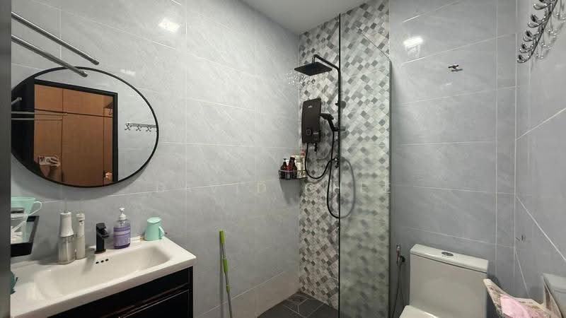 Rumah Teres 2-Tingkat untuk Dijual di Seputeh (Kuala Lumpur) - David Chee - Bathroom - PropertyGuru.com.my