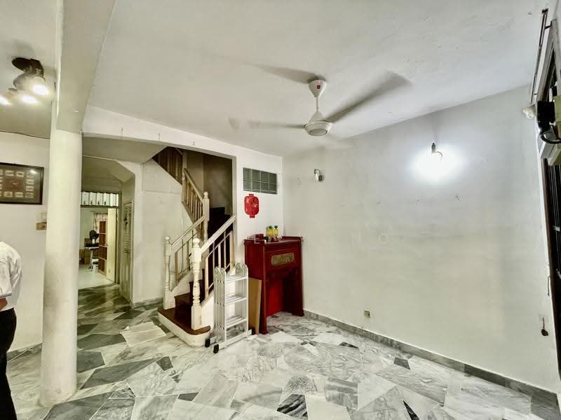 Bungalow House for Sale in Bandar Kinrara (Selangor) - Jamie Yong - Living Room - PropertyGuru.com.my