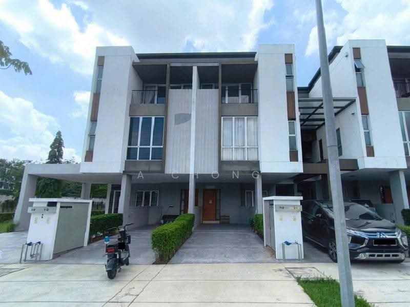 Townhouse for Sale in Kajang (Selangor) - A Chong - Exterior - PropertyGuru.com.my