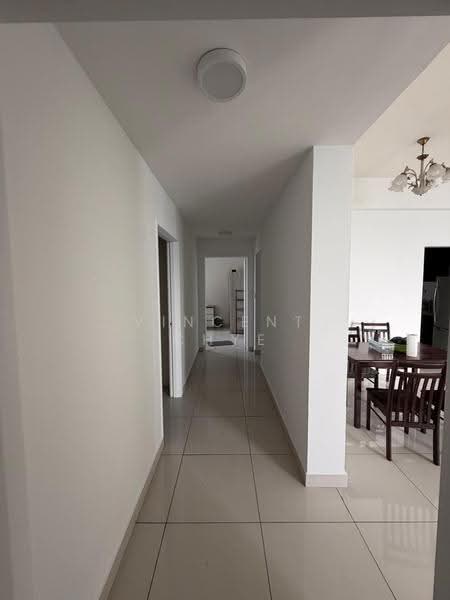 Kediaman Servis untuk Disewa di 8 Kinrara - Vincent Chye - Corridor - PropertyGuru.com.my