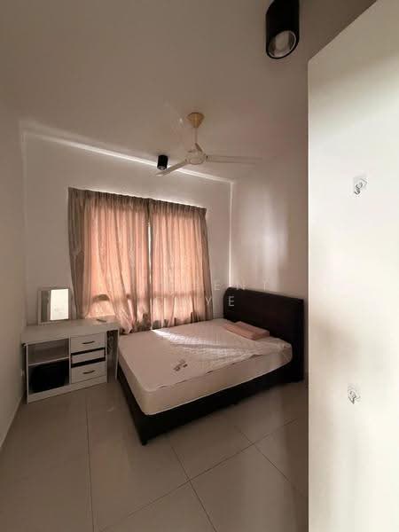 Kediaman Servis untuk Disewa di 8 Kinrara - Vincent Chye - Bedroom - PropertyGuru.com.my