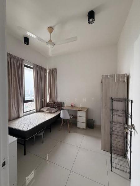 Kediaman Servis untuk Disewa di 8 Kinrara - Vincent Chye - Bedroom - PropertyGuru.com.my