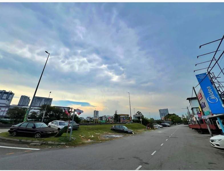 Shop for Rent in Seri Kembangan (Selangor) - David Chee - Exterior - PropertyGuru.com.my