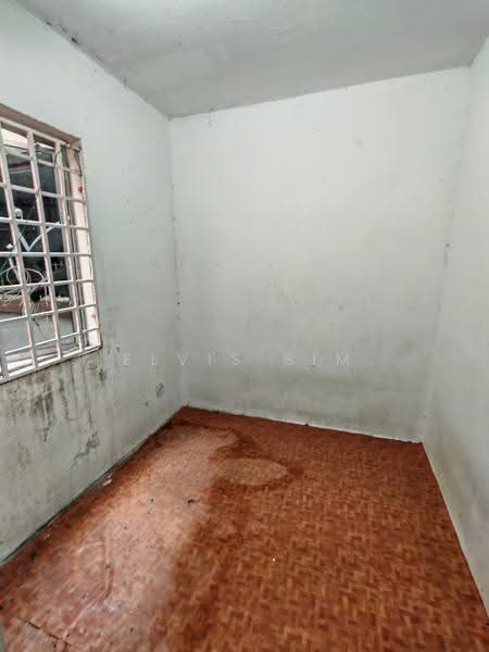 Rumah Flat untuk Dijual di Flat Tasek 64 - Elvis Sim - Interior - PropertyGuru.com.my