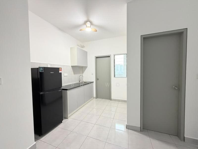 Pangsapuri untuk Disewa di Idaman Cahaya 1 - Abby Woo - Kitchen - PropertyGuru.com.my