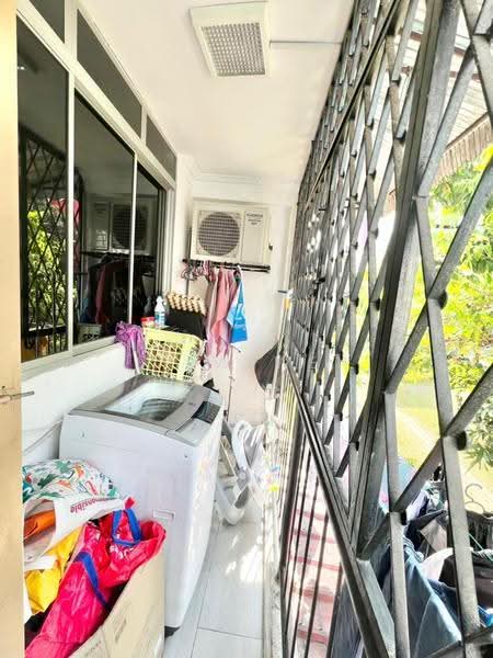 Rumah Flat untuk Dijual di Seksyen 1 Wangsa Maju Flat - Wei Liew - Balcony - PropertyGuru.com.my