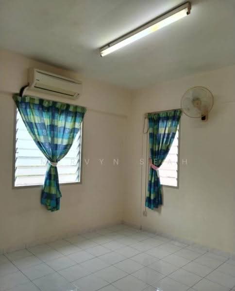 Pangsapuri untuk Dijual di Greenlane Heights Block E - Mervyn Seah - Interior - PropertyGuru.com.my