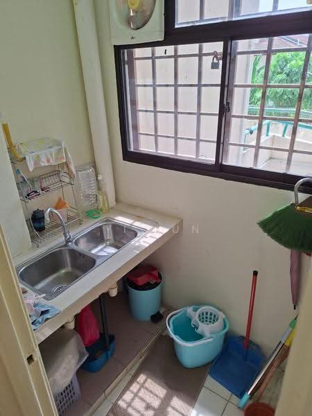Rumah Flat untuk Disewa di Aman & Damai Apartment - Yi Jun - Interior - PropertyGuru.com.my