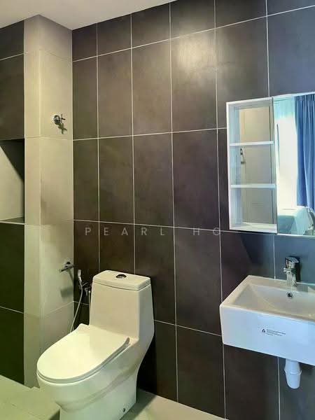 Apartment for Rent at Mutiara Hilltop - Pearl Ho - Bathroom - PropertyGuru.com.my