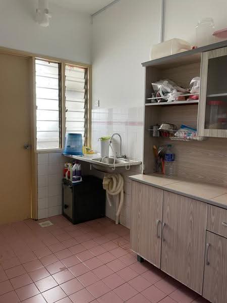 Pangsapuri untuk Disewa di Akasia Apartment - Yi Jun - Kitchen - PropertyGuru.com.my