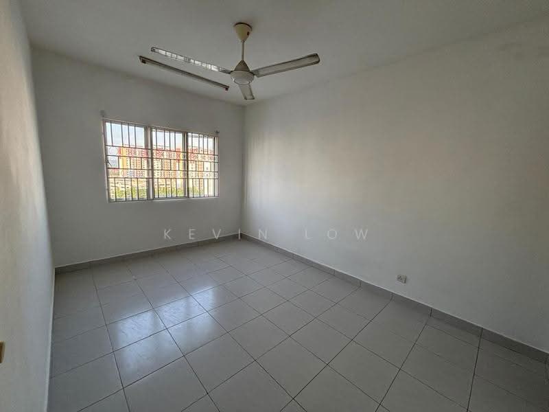 Pangsapuri untuk Dijual di Seri Intan Apartment - KEVIN LOW - Interior - PropertyGuru.com.my